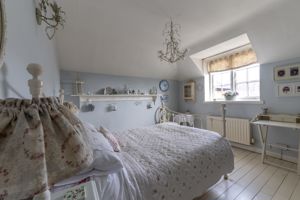 Photo 25- click for photo gallery